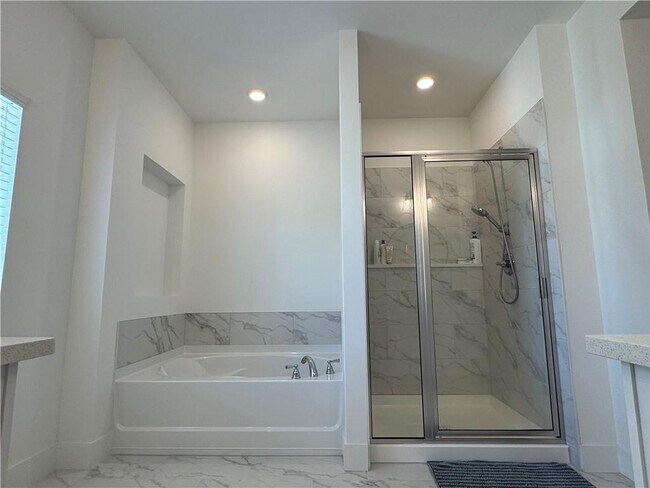 Building Photo - 3461 Adler Trl