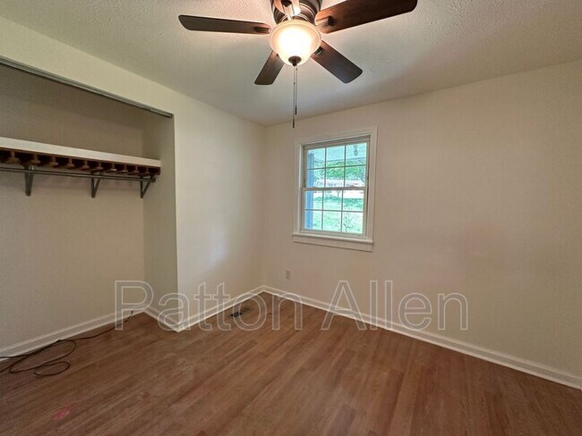 Building Photo - 45 High Meadow Rd