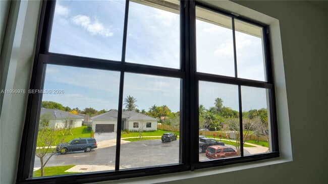 Building Photo - 20930 SW 96th Ct