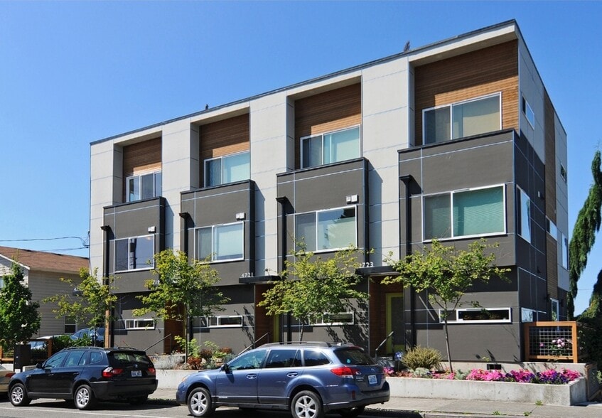 Building Photo - 4717 Phinney Avenue North
