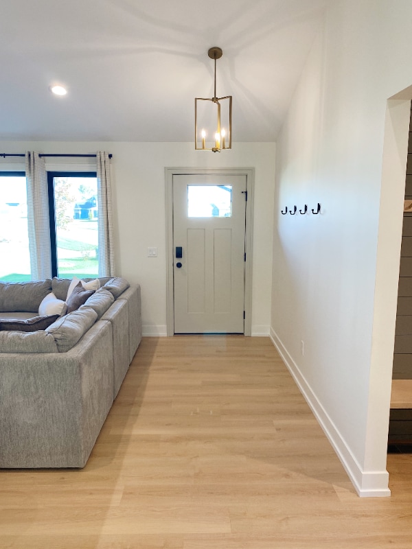 Building Photo - 7277 Yellowstone Dr