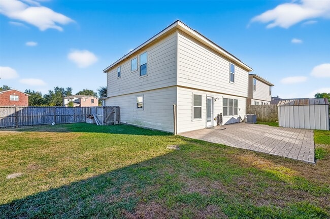 Building Photo - 6523 Mildenhall Ct