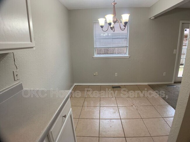 Building Photo - 1314 Pennington Ave