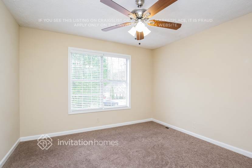 Building Photo - 2095 Oakpointe Ct