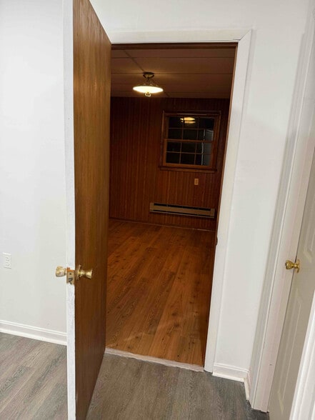 Building Photo - 14756 Delta Ct