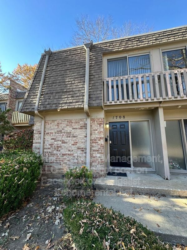 Building Photo - 1708 E 97th St