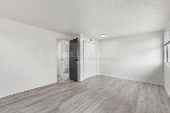 Building Photo - 1810 S Cleveland Ave