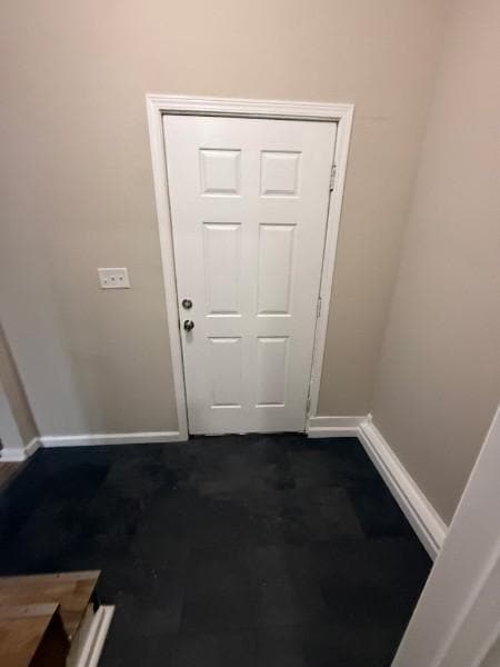 Building Photo - 335 1/2 Washington Ave