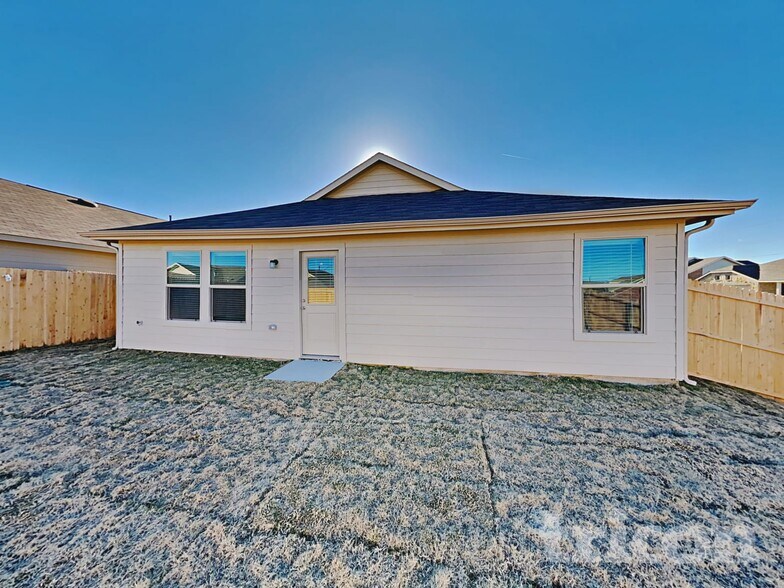 Building Photo - 8301 Bell Rdg Ln