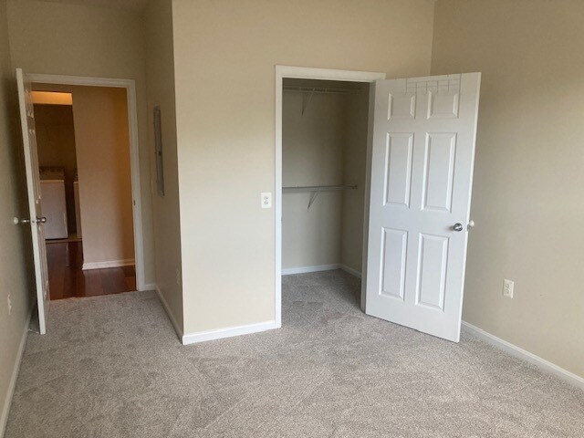 Building Photo - 11307 Aristotle Dr