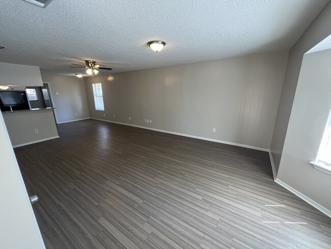 Building Photo - 13483 Rhudy Dr