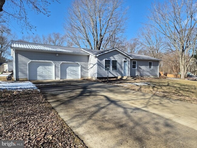 Building Photo - 149 Winfred Dr