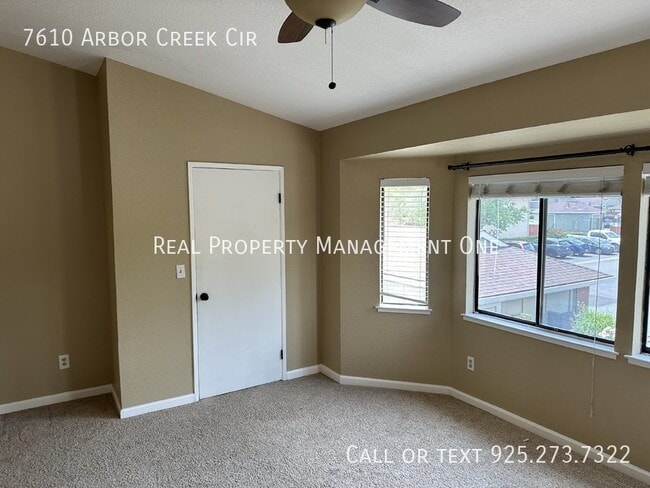 Building Photo - 7610 Arbor Creek Cir