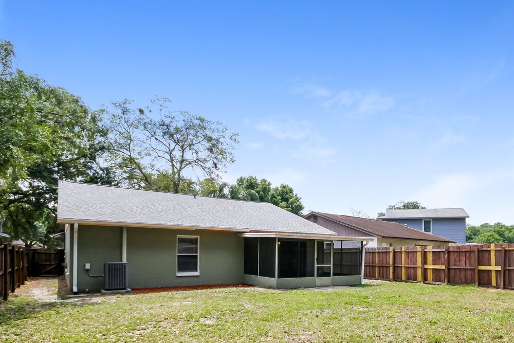 Building Photo - 1554 Thistledown Dr