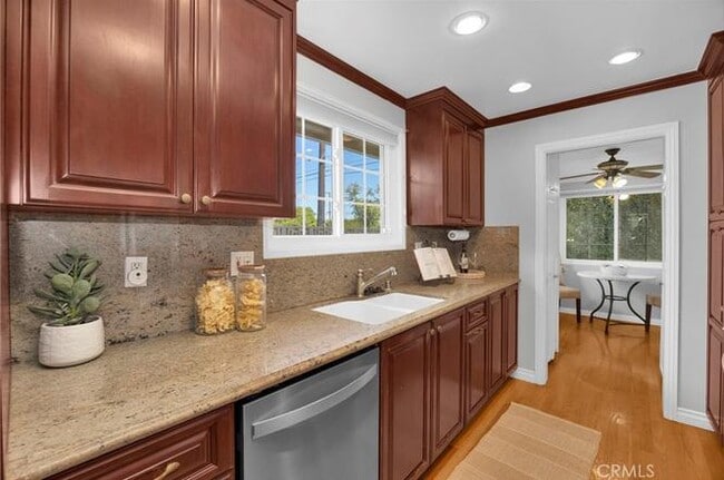 Building Photo - 3480 Lilly Ave