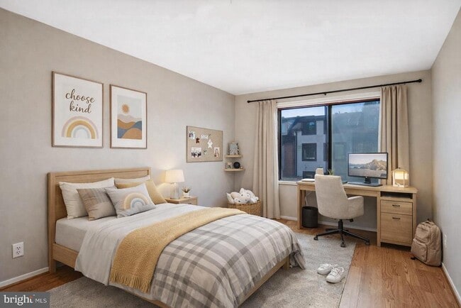 Building Photo - 9930 Brookridge Ct