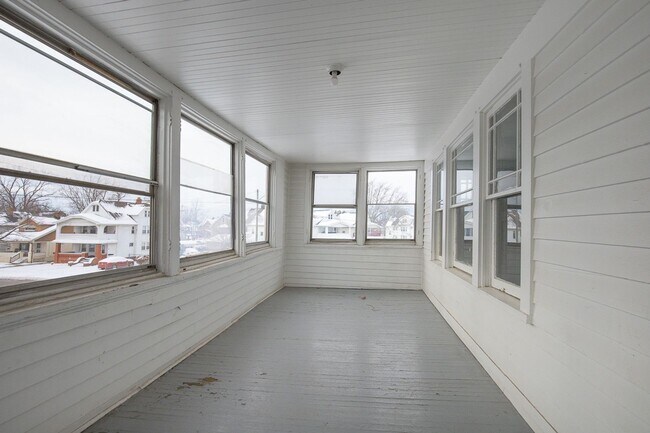 Building Photo - 8505 Garfield Blvd