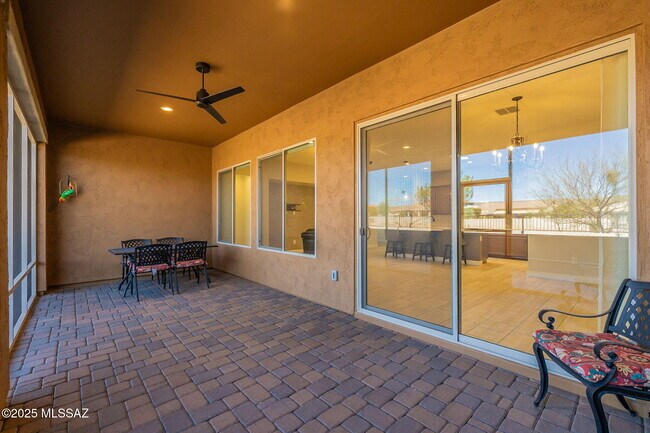 Building Photo - 39548 S Summerwood Dr