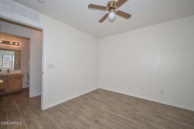 Building Photo - 11767 W Dos Rios Dr