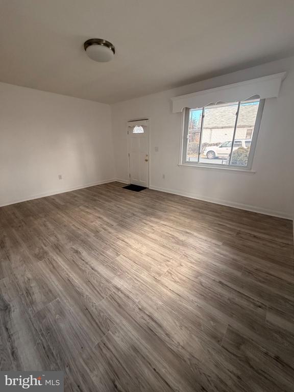 Building Photo - 8323 Bear Creek Dr