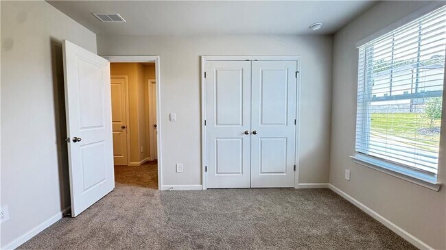 Building Photo - 30 Bur Oak Blvd