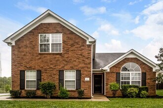 Building Photo - 819 Kanatak Ln