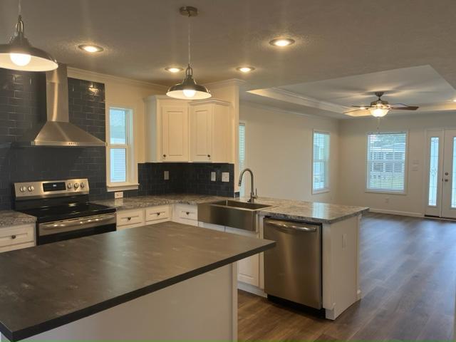 Building Photo - 40843 Roselle Lp