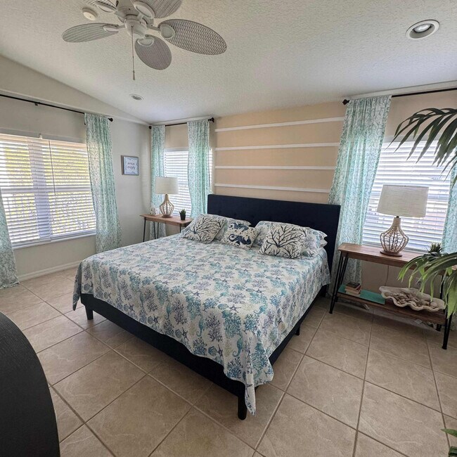 Building Photo - 24 Central Ave