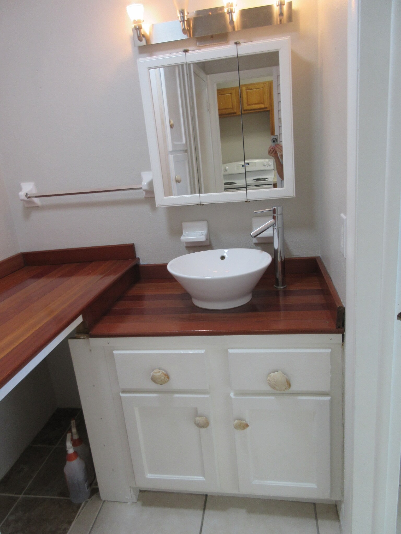 Building Photo - 390 W Cocoa Beach Cswy