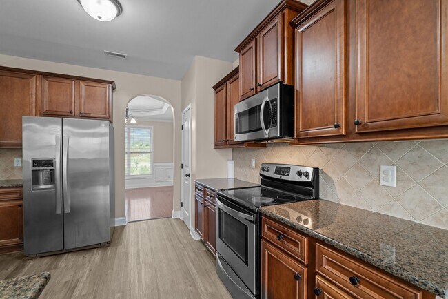 Building Photo - 133 Lockwood Dr
