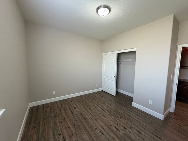 Building Photo - 1450 Samantha Crest Trail