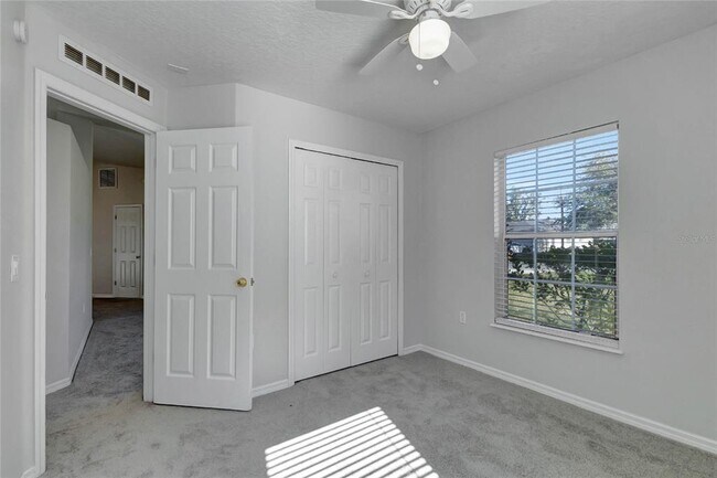 Building Photo - 849 Jarnac Dr
