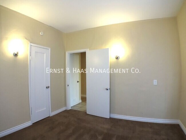 Building Photo - 1620 Gundry Ave