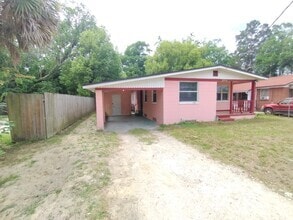 Building Photo - 3036 Saturn Ave