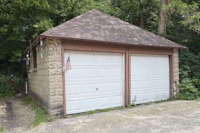 Building Photo - 93 Elmhurst St