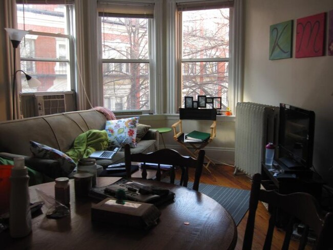 Primary Photo - Berklee/NEU 3-Bed Great Location