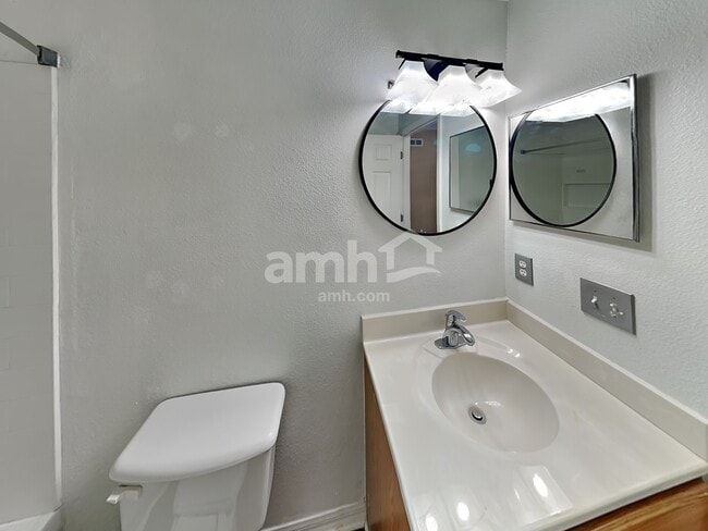 Building Photo - 13629 Silver Charm Ct
