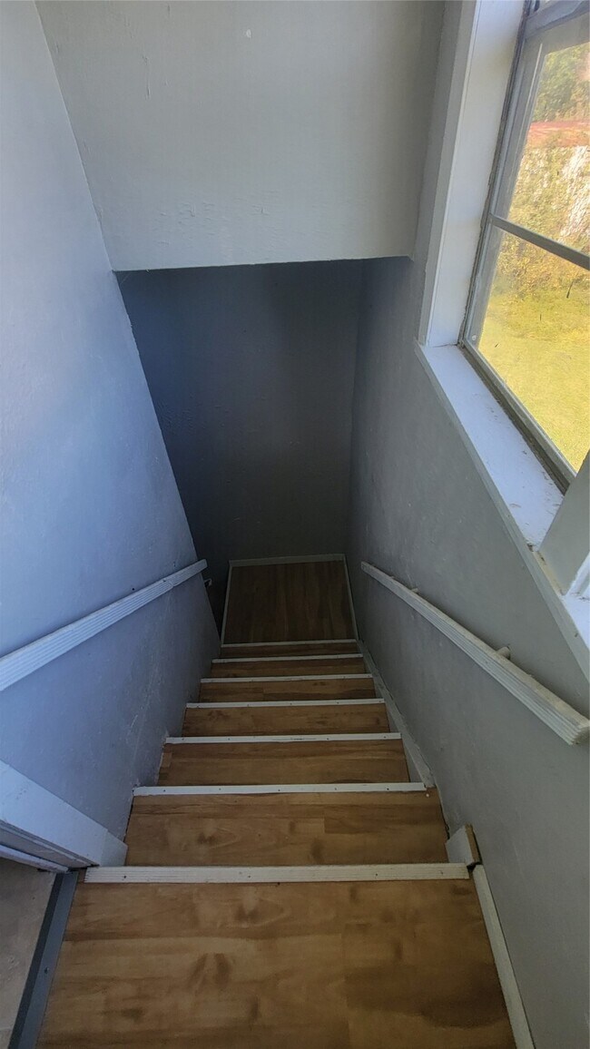 Building Photo - 12018 Sandpiper Rd