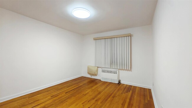 Building Photo - 150-12 78th Ave
