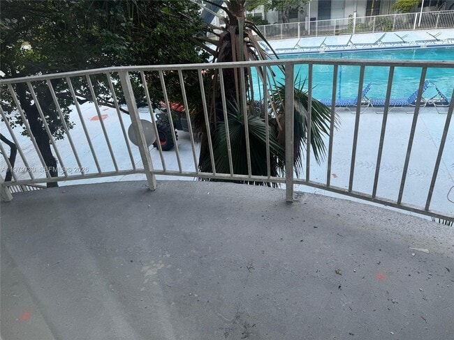 Building Photo - 494 NW 165th St