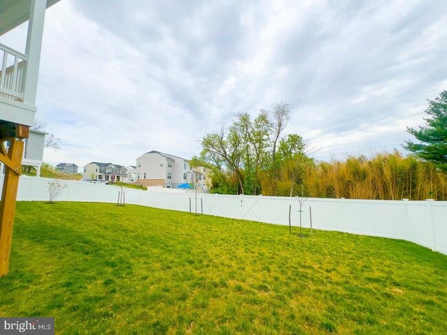 Building Photo - 6717 Glenhurst Dr