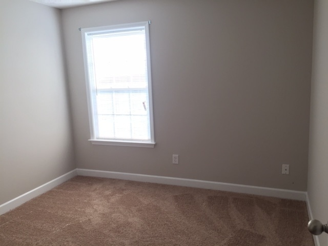 Building Photo - Great Neighborhood!