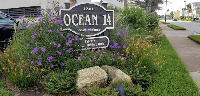 Building Photo - 1301 1st St S