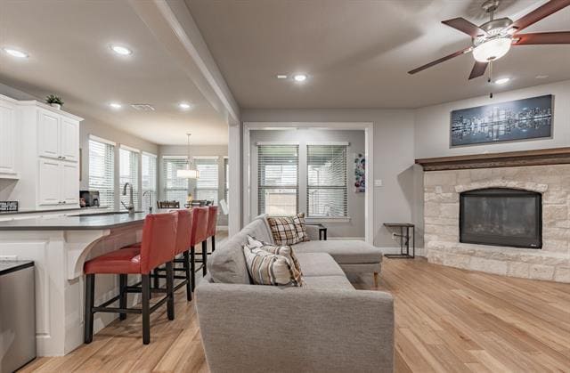 Building Photo - 12163 Curry Creek Dr