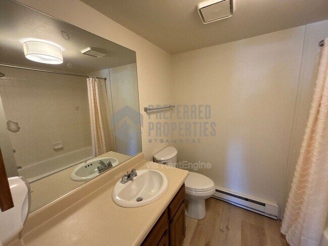 Building Photo - 1555 Shadow Run Ct