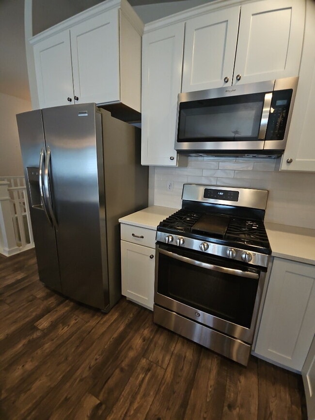 Building Photo - Charming East Provo Home with Scenic Views...