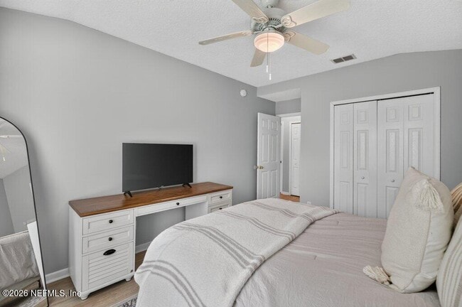Building Photo - 77 Jardin De Mer Pl