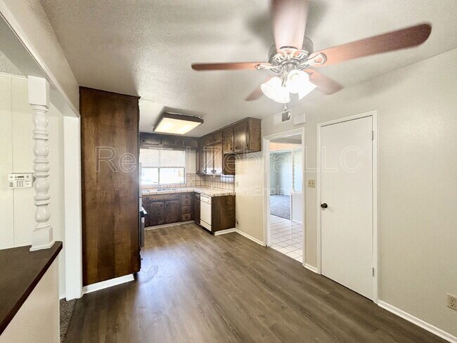 Building Photo - 646 Grambling Ct