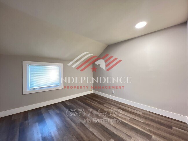 Building Photo - 1548 Lingo St