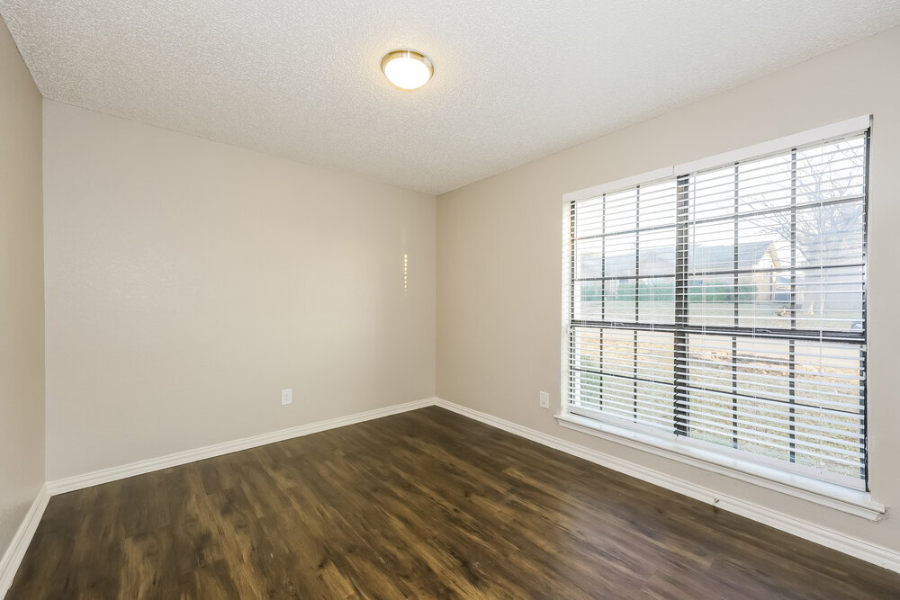 Building Photo - 907 Cedar Run Dr